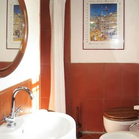 Holiday home Chianaiola Sleeps 14 Pool Air Con Wifi *