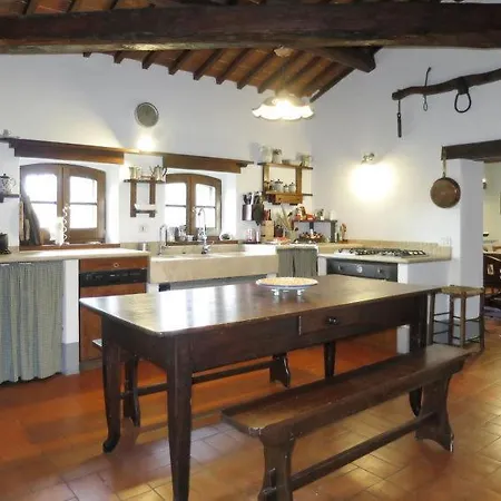 別荘 Chianaiola Sleeps 14 Pool Air Con Wifi Ficulle