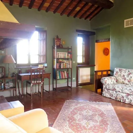 Chianaiola Sleeps 14 Pool Air Con Wifi Ficulle