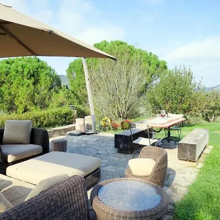 Chianaiola Sleeps 14 Pool Air Con Wifi *