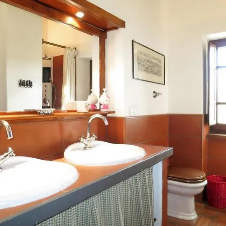 Chianaiola Sleeps 14 Pool Air Con Wifi Holiday home *